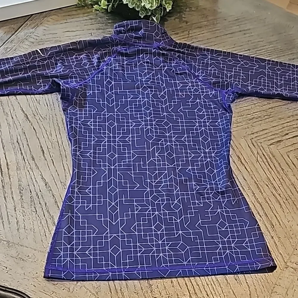 Purple geo long sleeve pullover Nike size S